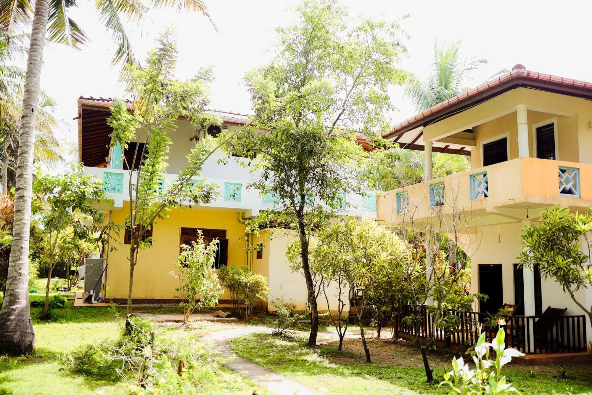 Beach Lagoon Guesthouse 탕갈레 외부 사진