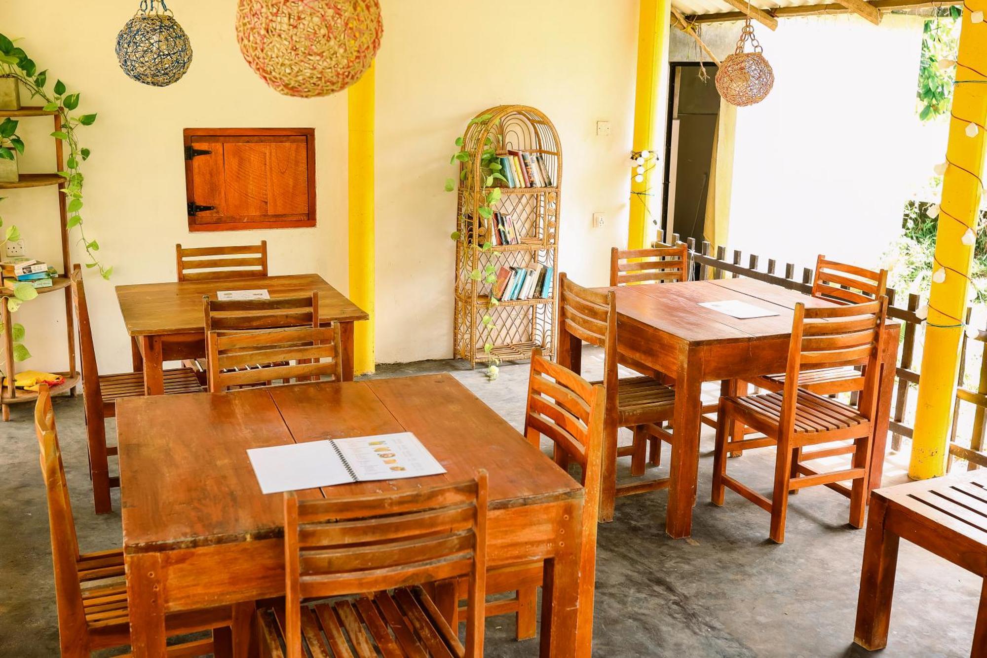 Beach Lagoon Guesthouse 탕갈레 외부 사진