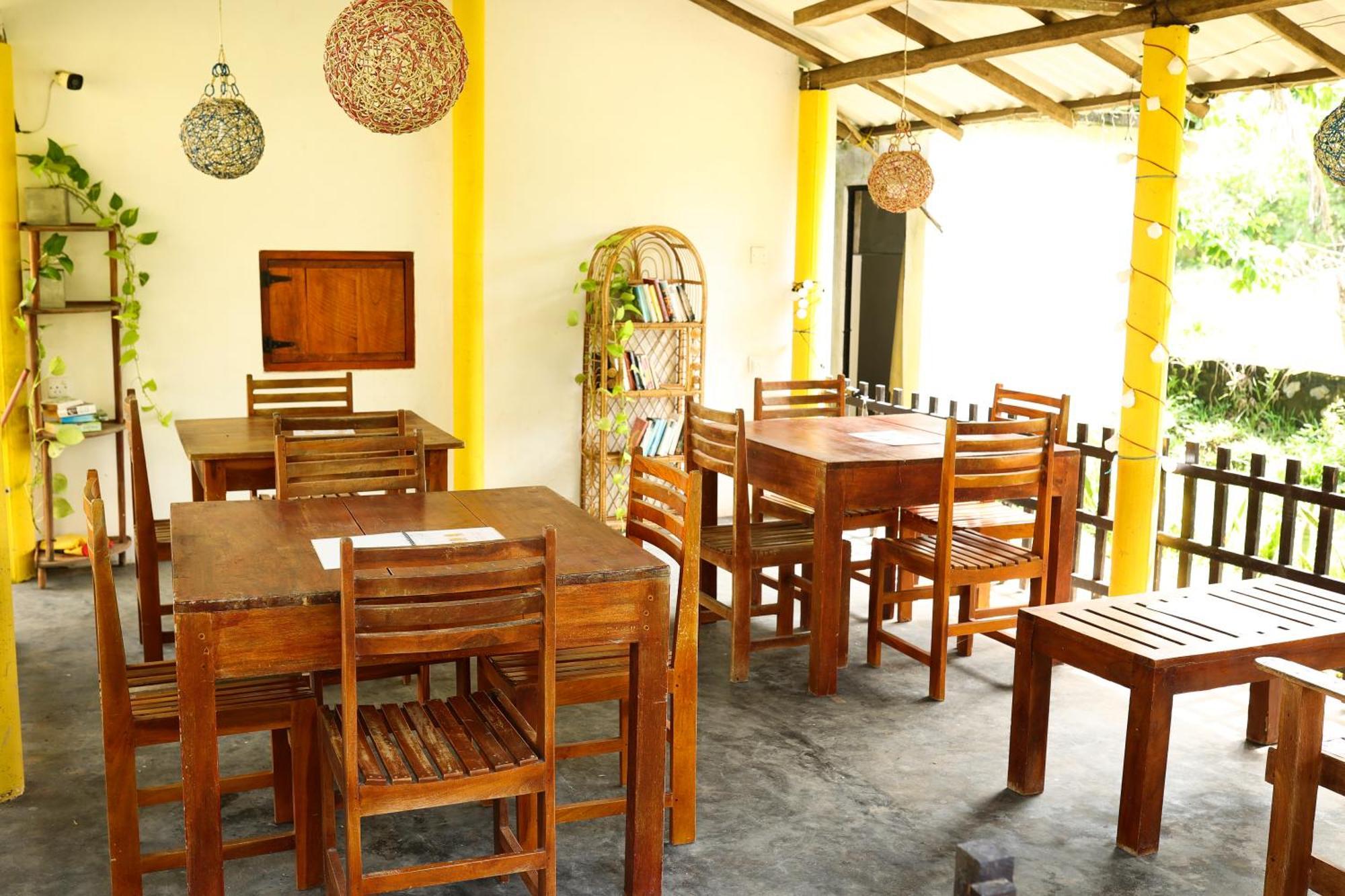Beach Lagoon Guesthouse 탕갈레 외부 사진